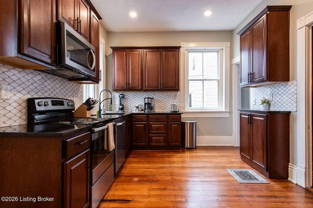 1161 E Broadway, Louisville, KY 40204