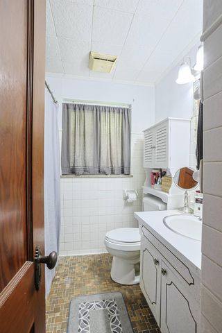 1 Howard Road, Fort Wright, KY 41011