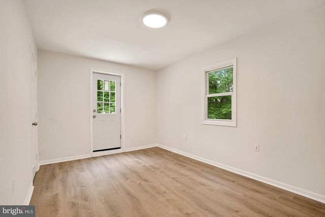 9101 OLD KEENE MILL RD, Springfield, VA 22152