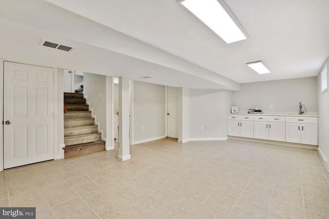 9101 OLD KEENE MILL RD, Springfield, VA 22152