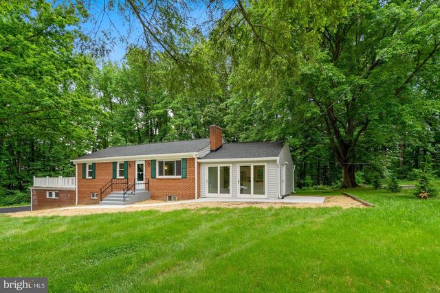 9101 OLD KEENE MILL RD, Springfield, VA 22152