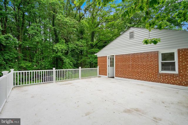 9101 OLD KEENE MILL RD, Springfield, VA 22152