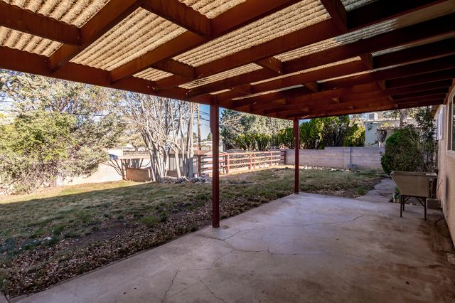 3409 Mary Ellen Street NE, Albuquerque, NM 87111