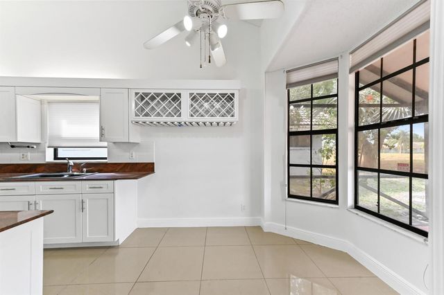 5421 Helene Circle, Boynton Beach, FL 33472