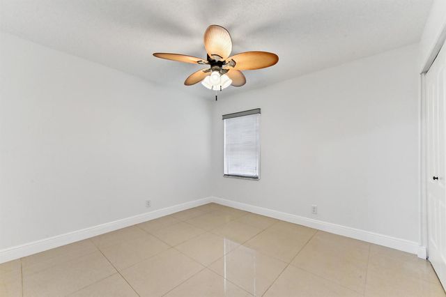 5421 Helene Circle, Boynton Beach, FL 33472
