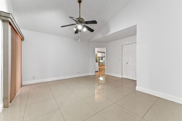 5421 Helene Circle, Boynton Beach, FL 33472