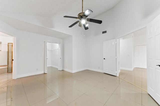 5421 Helene Circle, Boynton Beach, FL 33472