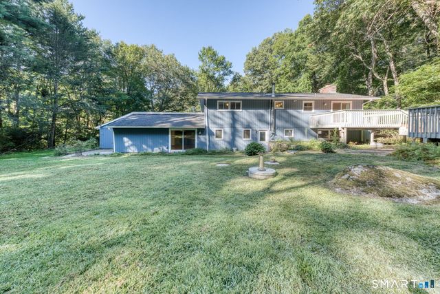 16 Westgate Lane, Mansfield, CT 06268