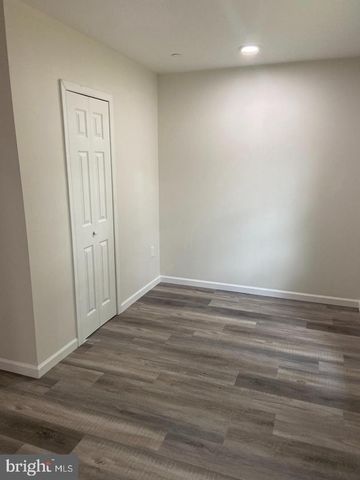 9 SLIPSTREAM CT, Baltimore, MD 21220