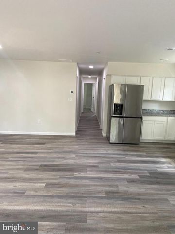 9 SLIPSTREAM CT, Baltimore, MD 21220