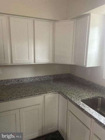 9 SLIPSTREAM CT, Baltimore, MD 21220