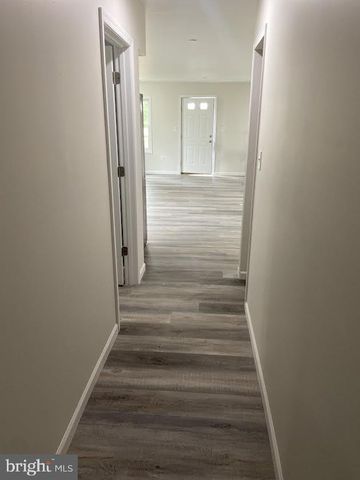 9 SLIPSTREAM CT, Baltimore, MD 21220