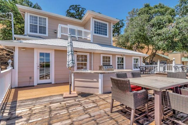 3848 Mariposa Drive, Clearlake Park, CA 95424