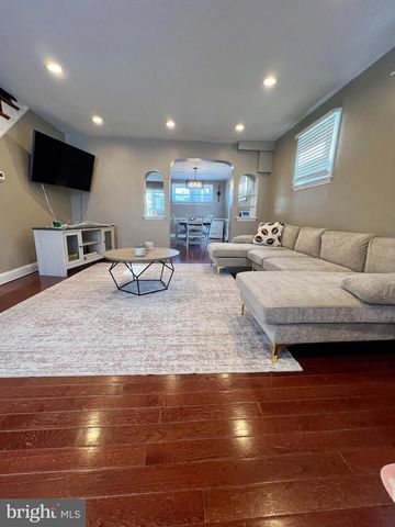 317 BARKER AVE, Lansdowne, PA 19050