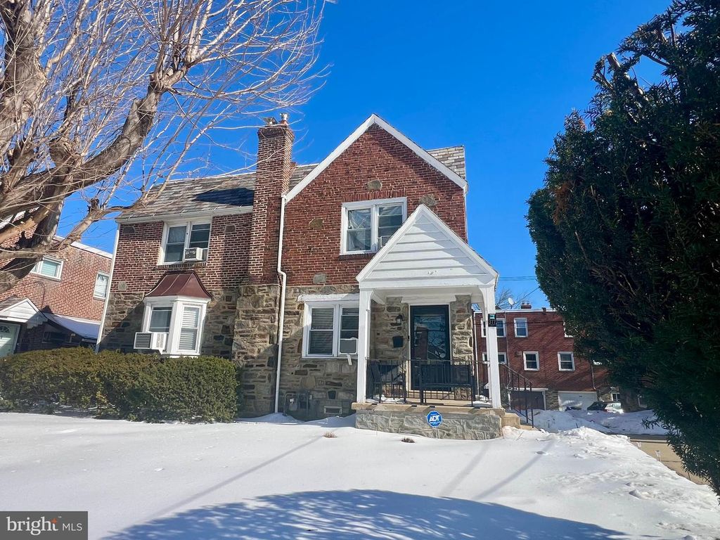 317 BARKER AVE, Lansdowne, PA 19050