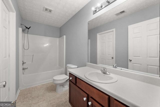 4030 Village Run Drive, Mcdonough, GA 30252