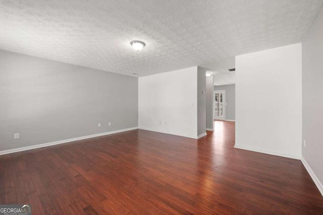 4030 Village Run Drive, Mcdonough, GA 30252