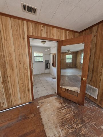 8219 Pecan Circle, Lone Oak, TX 75453