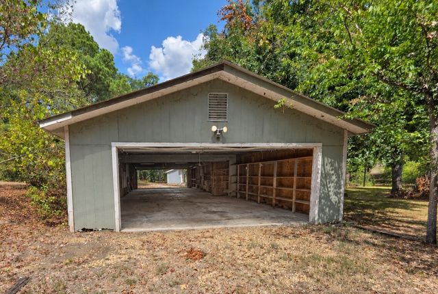 8219 Pecan Circle, Lone Oak, TX 75453