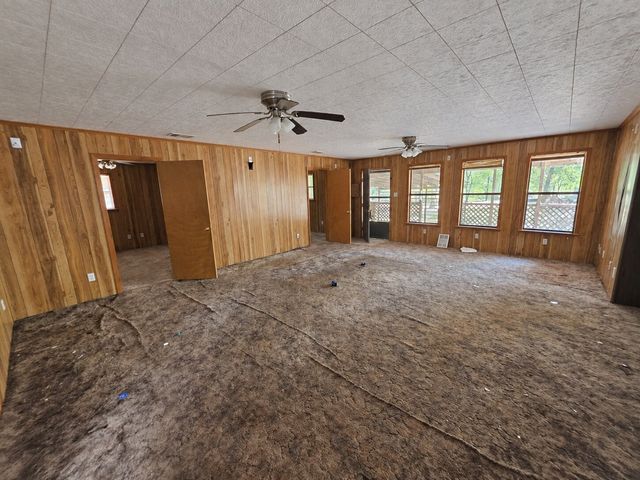 8219 Pecan Circle, Lone Oak, TX 75453