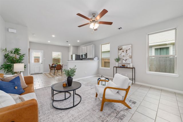 25807 Boxwood Hedge Lane, Tomball, TX 77375