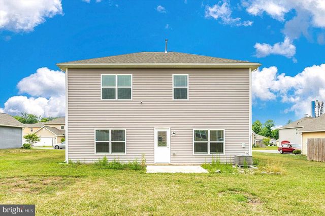 42 EAKINS LN, Martinsburg, WV 25401