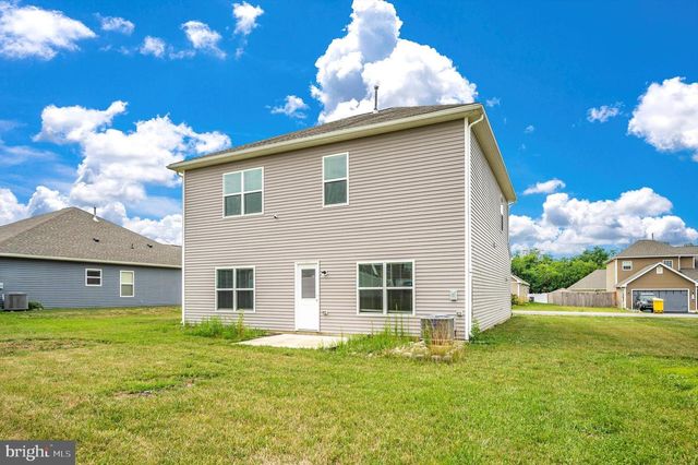 42 EAKINS LN, Martinsburg, WV 25401
