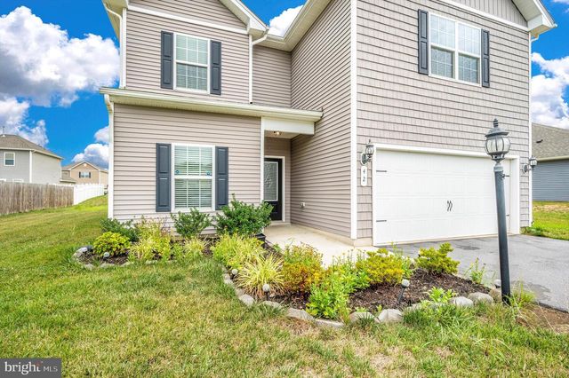42 EAKINS LN, Martinsburg, WV 25401