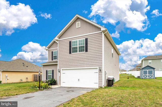 42 EAKINS LN, Martinsburg, WV 25401