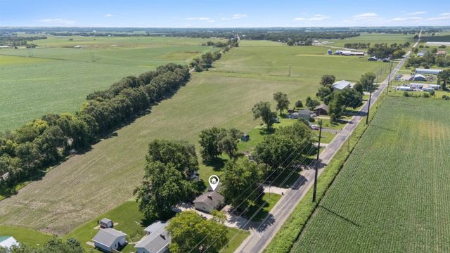 5809 Foulk Road, Waterloo, IA 50702
