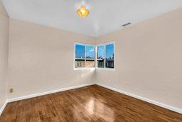 816 E Andrews Avenue, Fresno, CA 93704