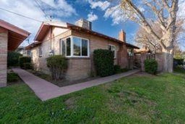816 E Andrews Avenue, Fresno, CA 93704