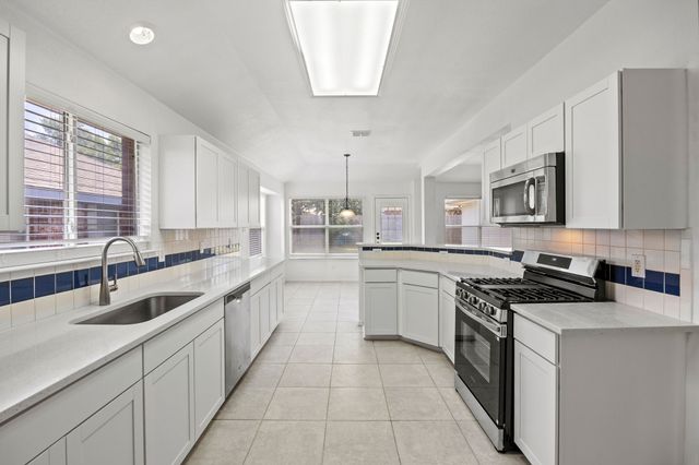 3200 Mason Avenue, Corinth, TX 76210