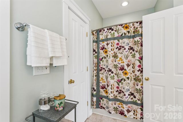 6748 Park Meadows Place, Huntersville, NC 28078