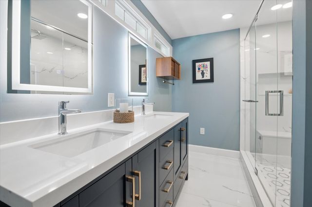 2609 NE 8th Street, Fort Lauderdale, FL 33304