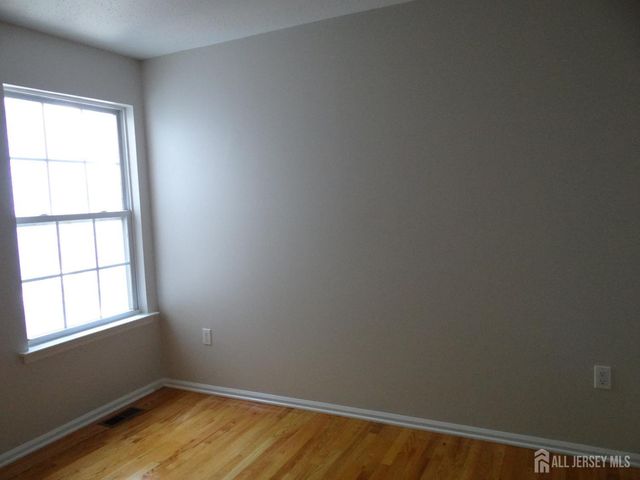 129 Prestwick Way, Edison, NJ 08820