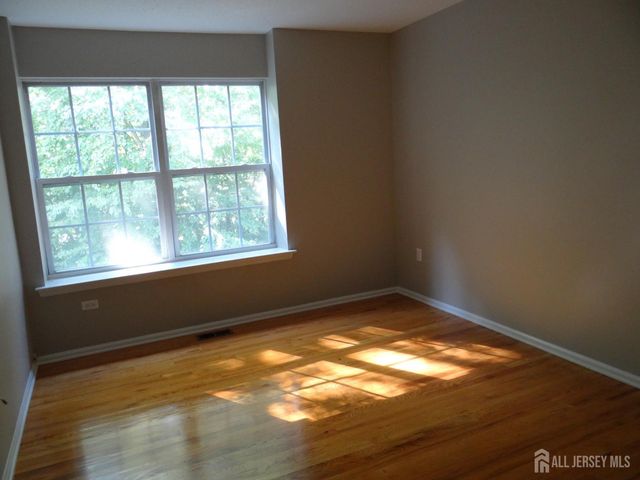 129 Prestwick Way, Edison, NJ 08820