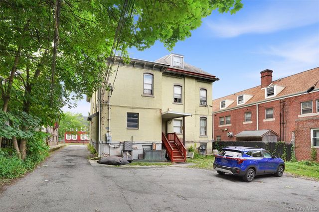 40 S Hamilton Street, Poughkeepsie, NY 12601