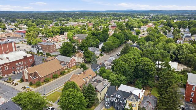 40 S Hamilton Street, Poughkeepsie, NY 12601