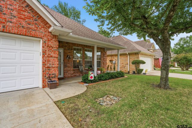 1857 Hollylake Cir, Tyler, TX 75703