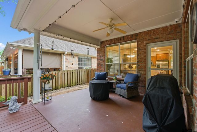 1857 Hollylake Cir, Tyler, TX 75703