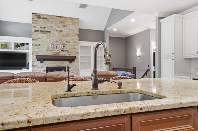 8415 Avalon Lane, Plain City, OH 43064