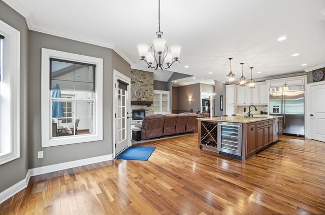 8415 Avalon Lane, Plain City, OH 43064