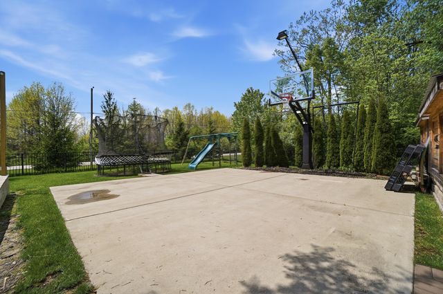 8415 Avalon Lane, Plain City, OH 43064