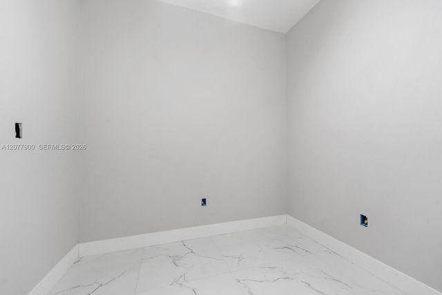 15585 SW 112th Way, Miami, FL 33196