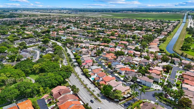15585 SW 112th Way, Miami, FL 33196
