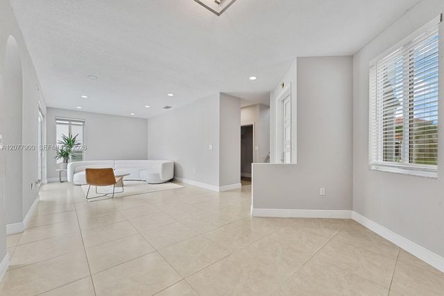 15585 SW 112th Way, Miami, FL 33196