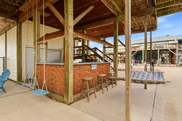 333 Schooner Drive, Freeport, TX 77541