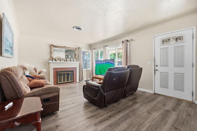 1705 Stetson Ave, Modesto, CA 95350