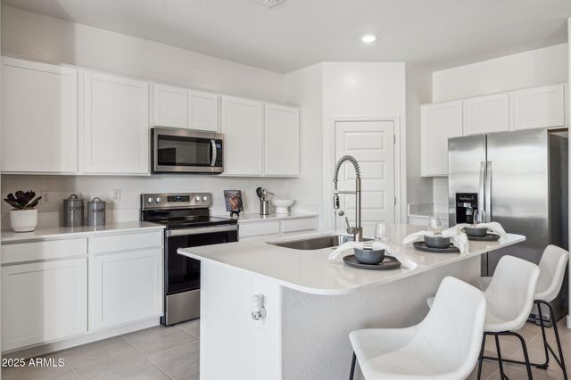 23941 W YAVAPAI Street, Buckeye, AZ 85326
